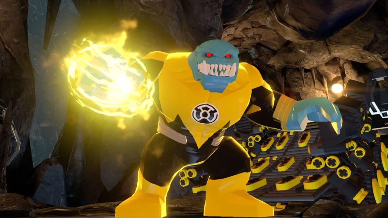 Купить ключ LEGO Batman 3: Beyond Gotham на Xbox выгодно